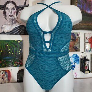 Sociala One Piece High Waisted Crochet V-neck Backless Swimsuit Women's Size L